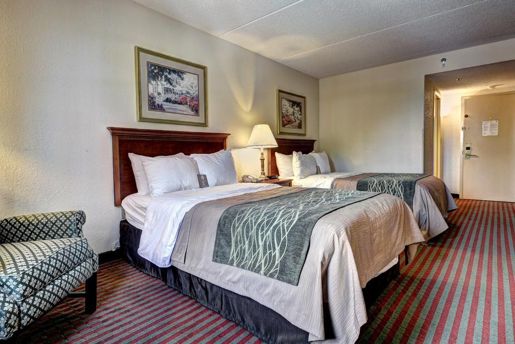 Comfort Inn Newport News - Hampton I-64 Экстерьер фото