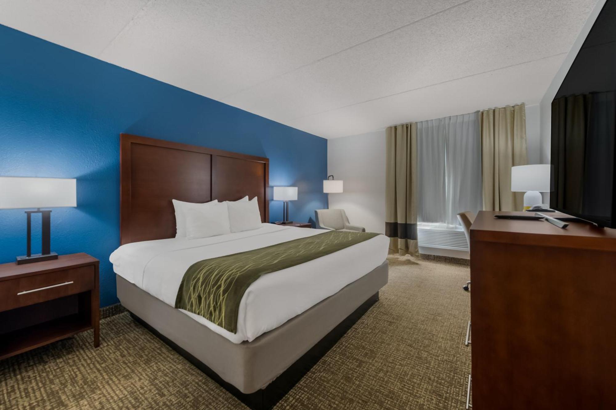 Comfort Inn Newport News - Hampton I-64 Экстерьер фото