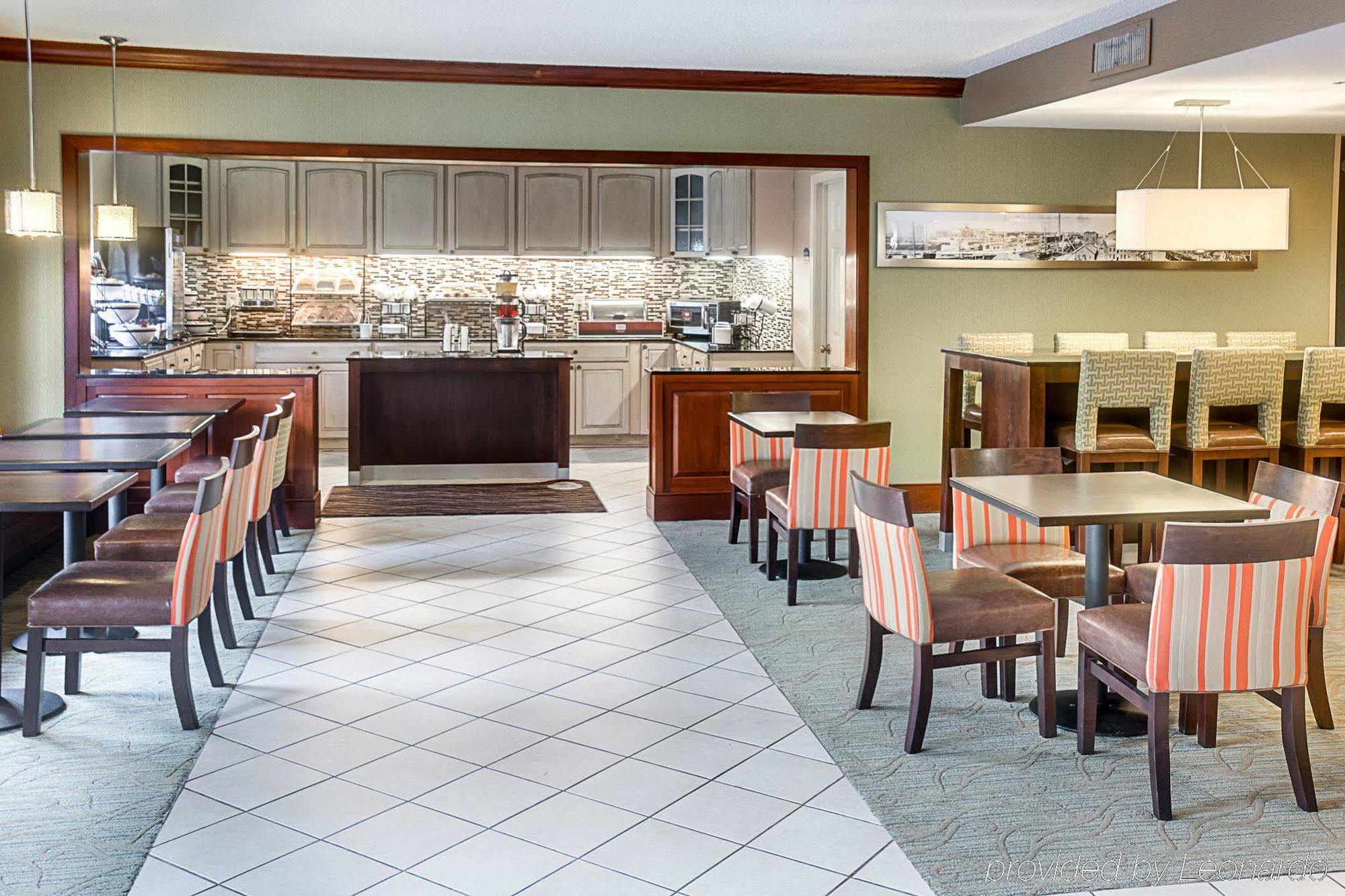Comfort Inn Newport News - Hampton I-64 Экстерьер фото