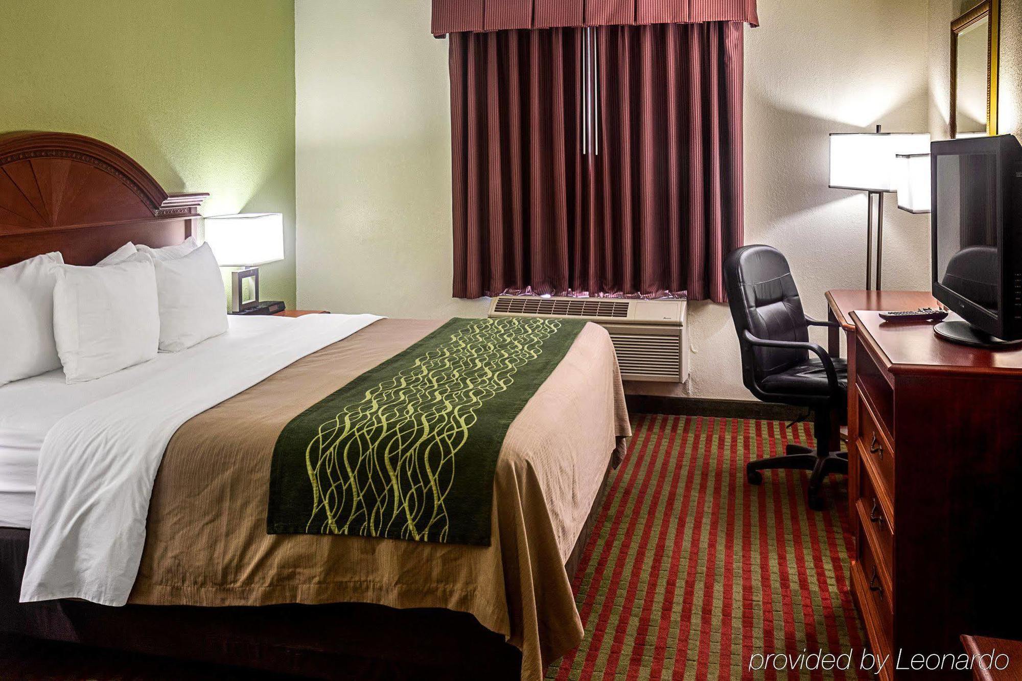 Comfort Inn Newport News - Hampton I-64 Экстерьер фото