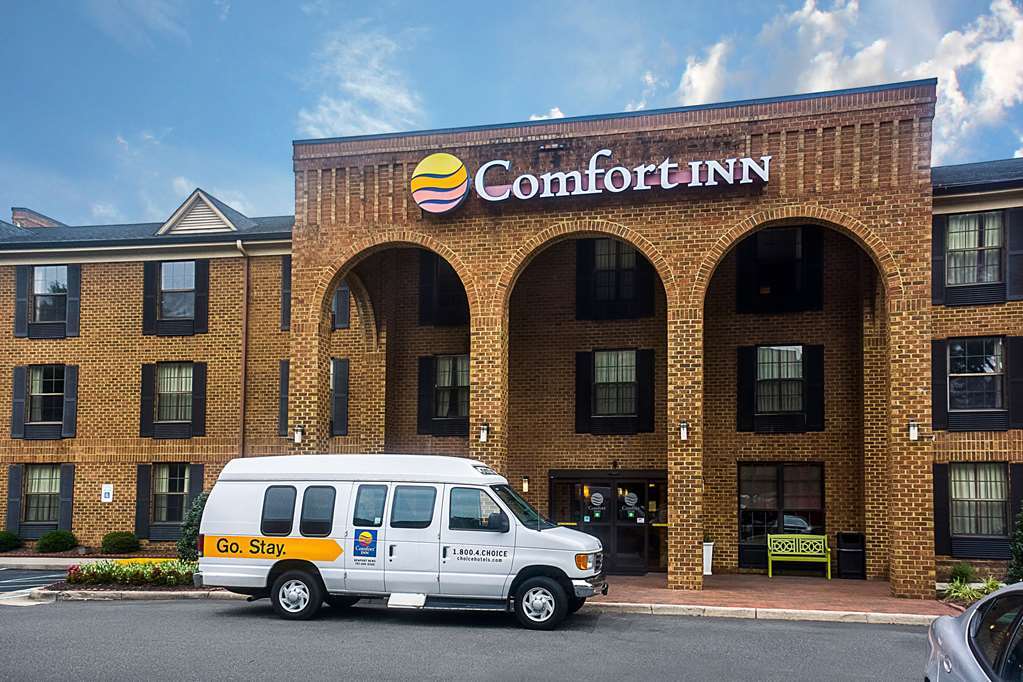 Comfort Inn Newport News - Hampton I-64 Экстерьер фото